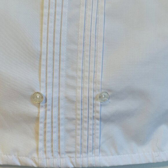 💙 NWOT Little English Classic Button on Shorts Set in Light Blue (18M) - Picture 2 of 10